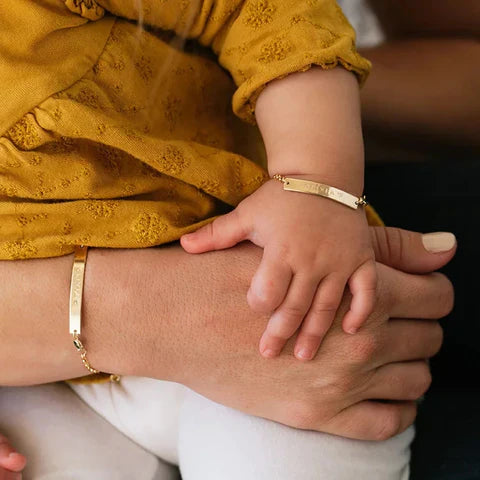 Kids name bracelets